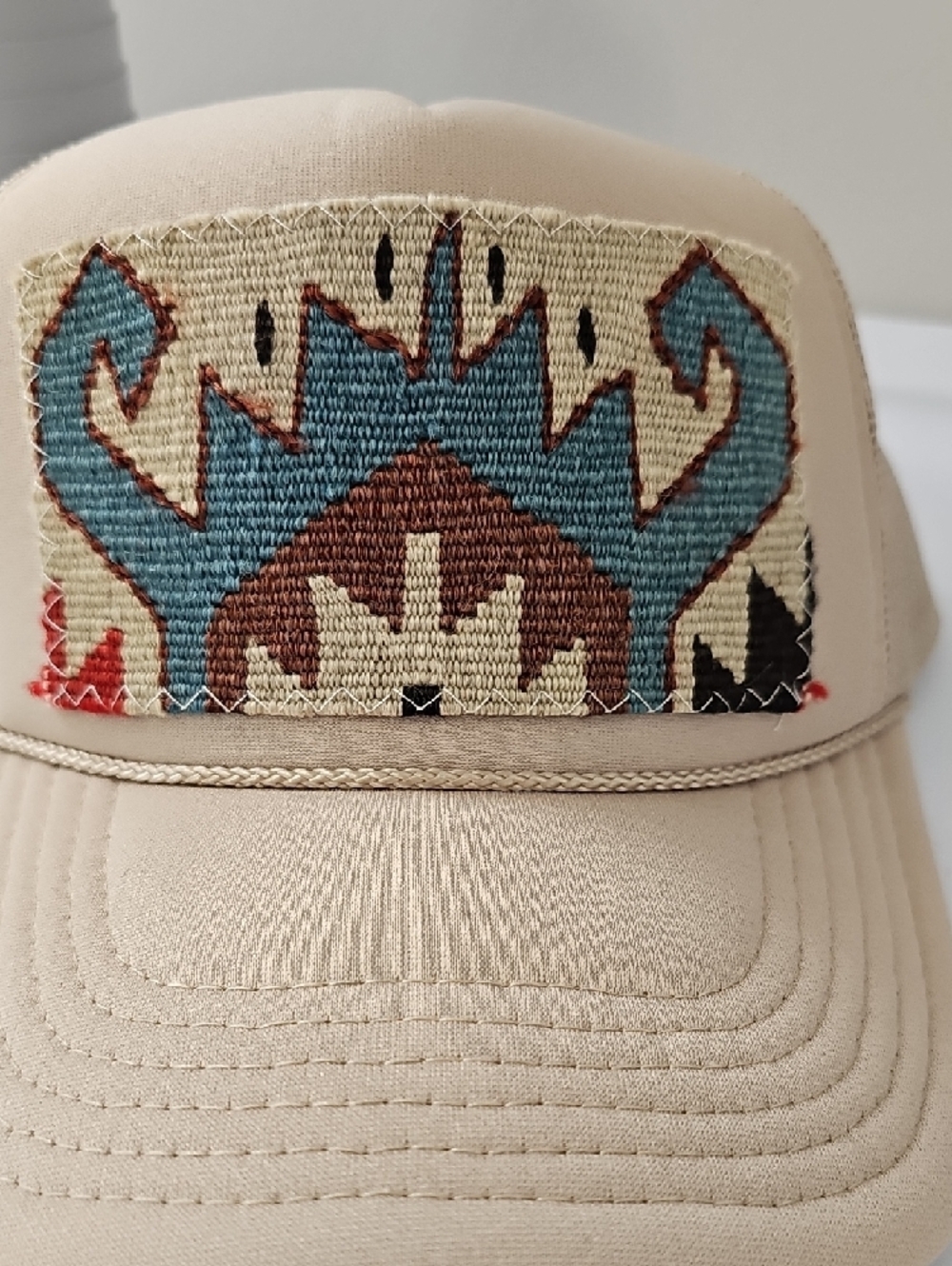 ORIJINAL Kilms Beige Trucker Hat with Woven Southwestern Patch - Picture 4 of 4
